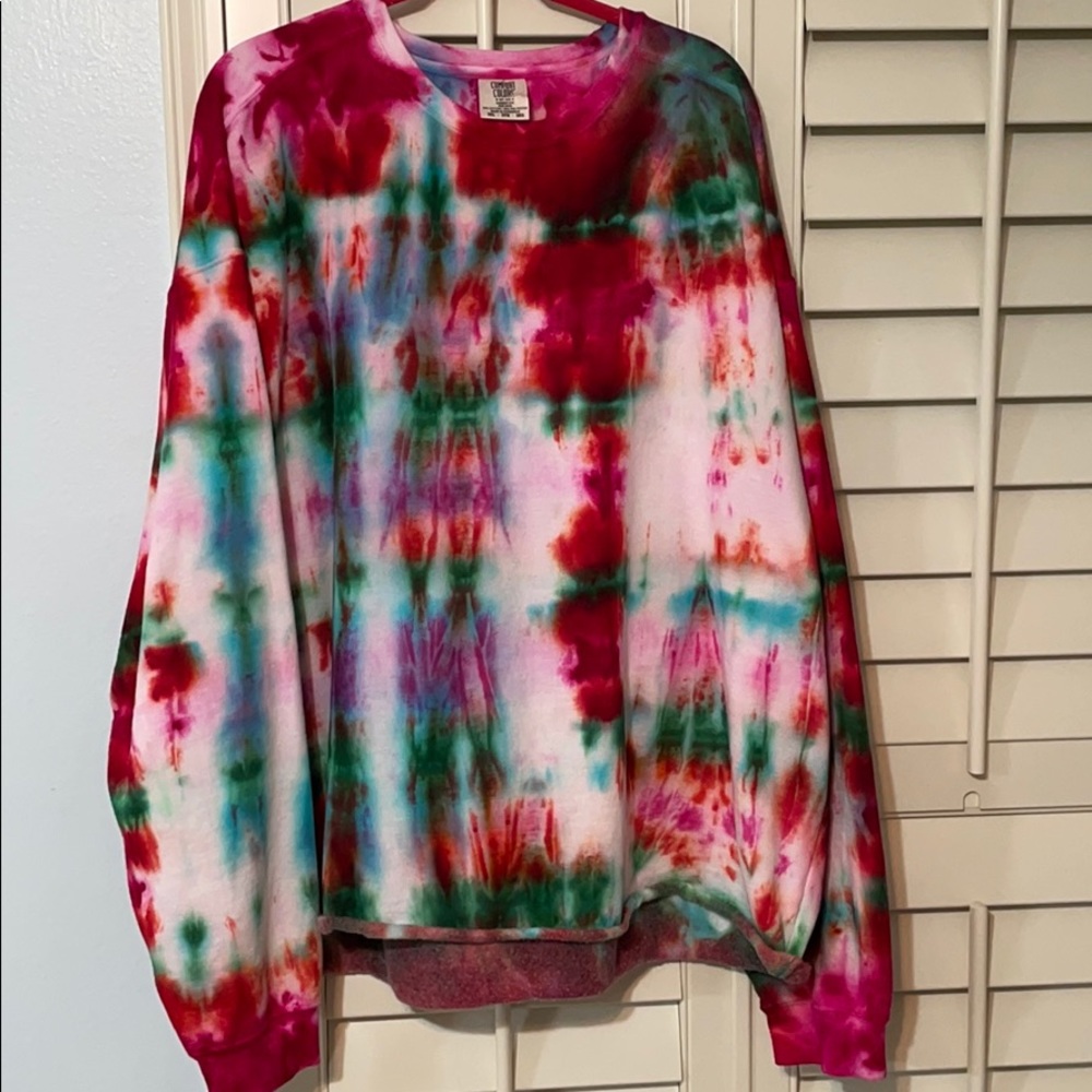 Comfort colors tie dyed sweatshirt